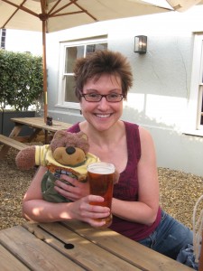 Mitzi Szereto and Teddy Tedaloo at a Norfolk pub