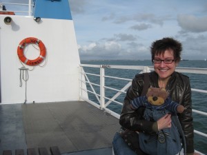 Mitzi Szereto and Teddy Tedaloo on the Isle of Wight ferry (on calmer seas)