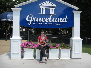 Mitzi Szereto and Teddy Tedaloo visit Graceland